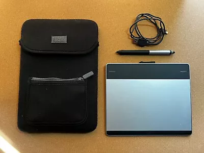 Wacom Intuos CTH-480 Touch Graphics Tablet With Creative Pen And Soft Case • $4.99