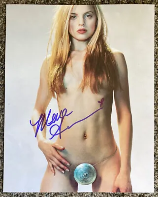 MENA SUVARI SEXY Hand Signed Autographed 8 X 10 PHOTO W/COA • $185