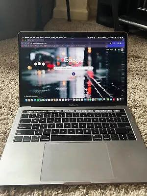 BROKEN SCREEN Apple MacBook Pro (13-inch 2019 Four Thunderbolt 3 Ports) • $102.50