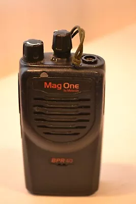 Motorola BPR40 MagOne Two-Way Radio UHF 8-Channel AAH84RCS8AA1AN • $34.99