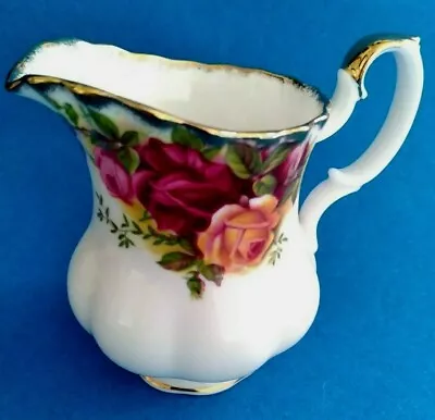 Royal Albert Porcelain Creamer Old Country Roses Gold Rim Bone China Vintage • $12.99