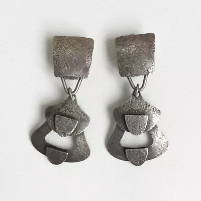 Vintage Marjorie Baer Textured Silver Tone Modernist Dangle Clip-On Earrings • $39.99