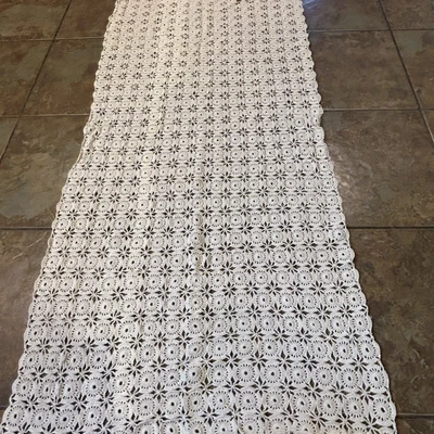 $17 • Buy Vintage Hand Crochet Tablecloth 24x53