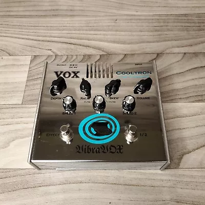 VOX CT-06TR COOLTRON VibraVOX Tremolo Vibrato Effects Pedal Vacuum Tube Circuit • $112.46