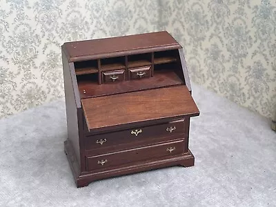 Dollhouse House Of Miniatures Chippendale Desk Desk With Issues 1:12 Scale • $12