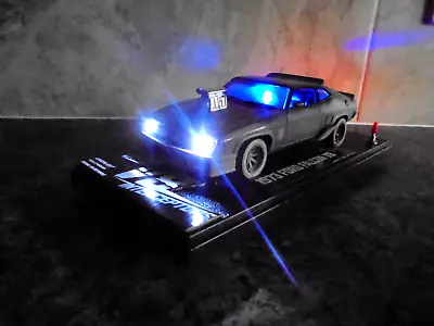 £49.99 • Buy Mad Max Ford Falcon V8 Interceptor With Working Lights 1:24 Car In Display Case