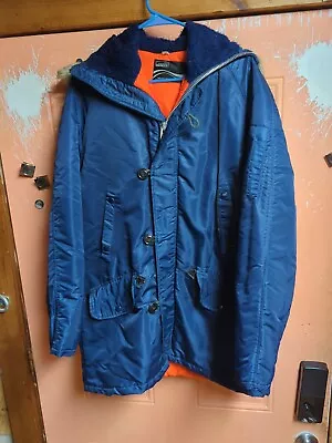 Vintage Montgomery Ward N3-B Hooded Puffer Jacket Coat Mens Small Parka • $29.99