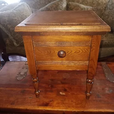 Antique Oak Commode Chamber Pot Potty Chair Toilet Wood Box Seat Portable • $159.99