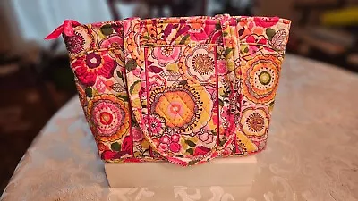 Vera Bradley Lg Mandy Handbag Clementine Pattern  New Without Tags • $28
