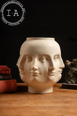 Modern Abstract Perpetual Face Resin Vase • $654.50