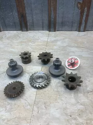 Lot Of 8 Small Industrial Machine Steampunk Pulley Gear Cog Robot • $18.99