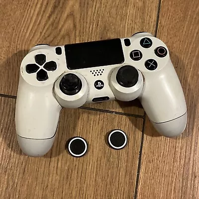 Sony Playstation DualShock 4 Controller - Glacier White • £10