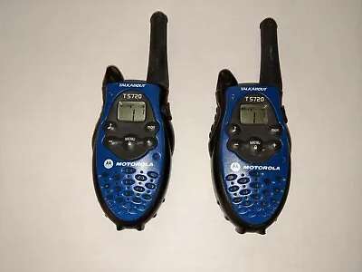 Motorola TALKABOUT T5720 WORKING PAIR Blue/Black 2-Way Radio Walkie Talkies • $12