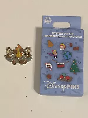 $8.99 • Buy Disney 2022 Christmas Mystery Pin Collection. Chip And Dale- New.