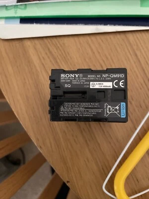 Sony NP-QM91D Info Lithium Battery - 7.2v ~ 29.8Wh - Genuine Sony Product • £10