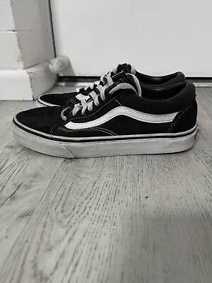 Vans Mens And Womens Old Skool Black And White • $60