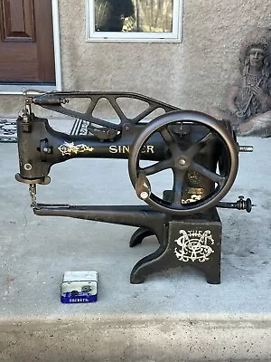 Vintage Singer Sewing Machine Model 29K2 Leather Shoe Sewing Machine • $546.21