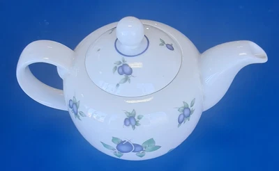 £4.99 • Buy Royal Doulton Everyday Blueberry