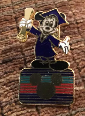 $15.99 • Buy DIsney Channel Mickey Mouse Graduation Diploma Pin