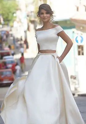 Prom Dress - Mori Lee - Ivory - US 6 - 42107 • $199.99