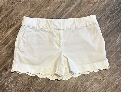 LOFT Riviera Shorts Scallop Hem White Size 4 Ann Taylor • $11.99