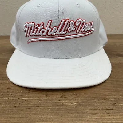 Mitchell & Ness Fitted Baseball Cap Hat Size 7 1/4 White Red Script (Flawed) • $8.99