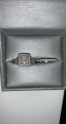 $2000 • Buy Zales Double Frame Bridal Set 1 Q/4 Ct