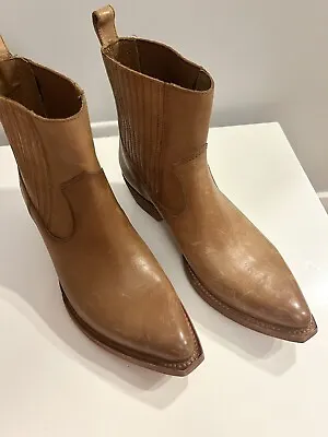 Frye Ankle Western Chelsea Boots Women's US 7.5 Distressed Leather Cognac $85 • $88