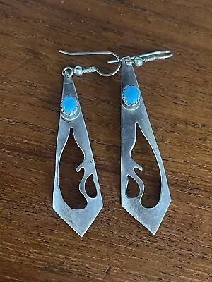 Vintage Navajo De Chelly Native American Sterling Turquoise Dangle Earrings • $20