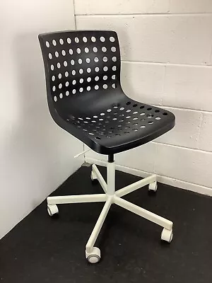 IKEA Computer Office Swivel Adjustable Desk Chair Hardwaring Plastic  • £15