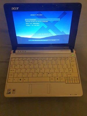 £70 • Buy Acer Aspire One Zg5 , 120GB SSD, MX-21.3 Linux / Win 7 Home Premium ,Full Update