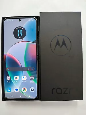 Metro PCS Locked Motorola RAZR • $249