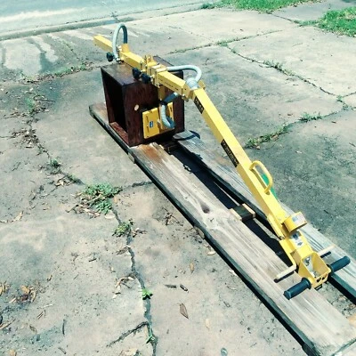 $500 • Buy Surplus Ergo Box & Cabinet Vacuum Lifters