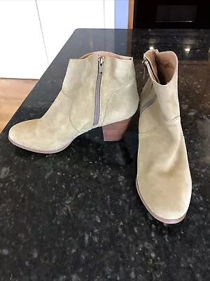 Urban Outfitters Westie Welt Sage Green Suede Zippered Heel Ankle Boots Size 10 • $34.99