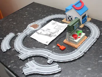 Sodor Engine Wash & Sodor Paint Station Take-N-Play Thomas & Friends INCOMPLETE • £12