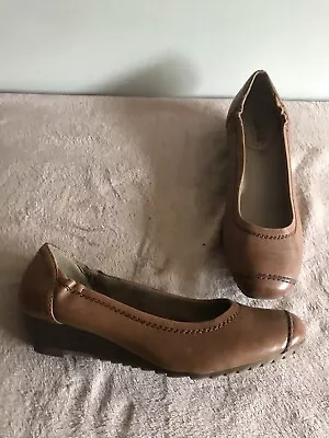 £12 • Buy Jana Tan Leather Low Wedge Slip On Shoes Size 6.5 Hardly Worn Ex/Condition!