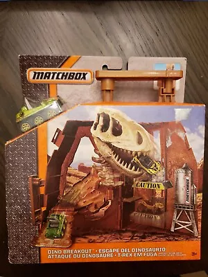 Matchbox Fold & Go Playset Dino Breakout W/6 Wheeler Vehicle Included NEW T12 • $15