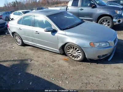 Passenger Right Headlight Halogen Fits 07-13 VOLVO 80 SERIES 2187244 • $223.24