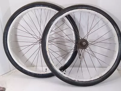 Vintage Schwinn 24” S-7 Wheel Set White W/ Westwind Bicycle Tires • $99