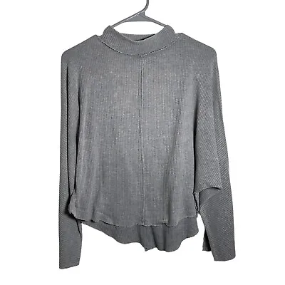 $13 • Buy We The Free Women's XS Gray Open Back Ribbed Lightweight Thin Long Sleeve Shirt