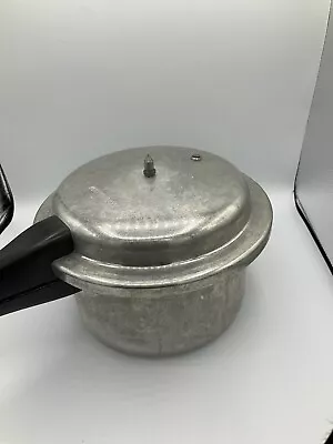 Vintage Mirro-Matic  Pressure Cooker Pan • $20