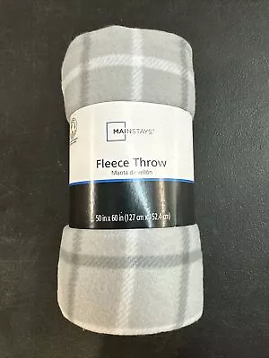 Fleece Throw Gray & White Plaid 50X60 Inch Polyester • $7