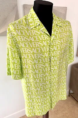 NWT Versace Green All Over Logo Print Short Sleeve SILK Shirt IT 52 / US 42 XL • $550