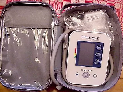 Deluxe Blood Pressure Monitor With Wide Range Cuff A&D Medical UA-651W-AC • $9.99