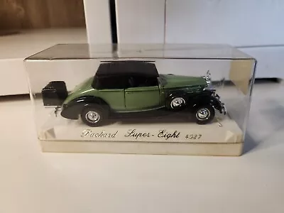 Solido 1/43 Scale Metal Model -  PACKARD SUPER-EIGHT 4037 GREEN & BLACK • $6.21