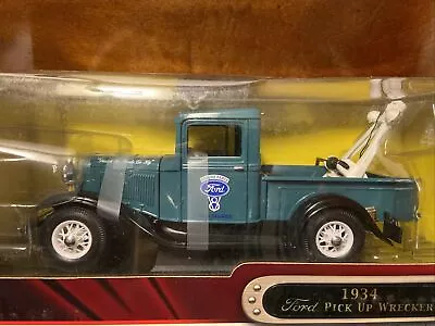 Road Signature 1934 Ford Pickup Wrecker 1:18 Scale Teal Green Diecast Truck-NIB • $38.50