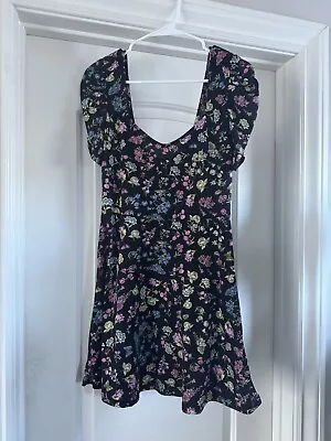 H&M Divided Floral Puff Sleeve Dress Size Medium • $5
