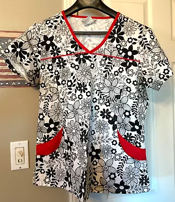 UA SCRUBS Black White Red Floral Uniform Scrub Top Size Large • $6