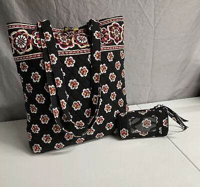 VERA BRADLEY Pirouette Quilted Toggle Closure Cloth Tote Bag & ID Wallet • $24.50