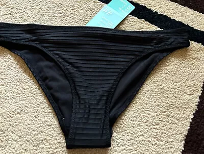 H&M Black Bikini Swim Bottoms Women’s Size 6. NWT • $15